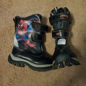 Spiderman winter boots baby/toddler 7